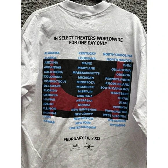 Property Of Creative Control Jeen-Yuhs Kanye West In Theaters Worldwide Size‎ XL